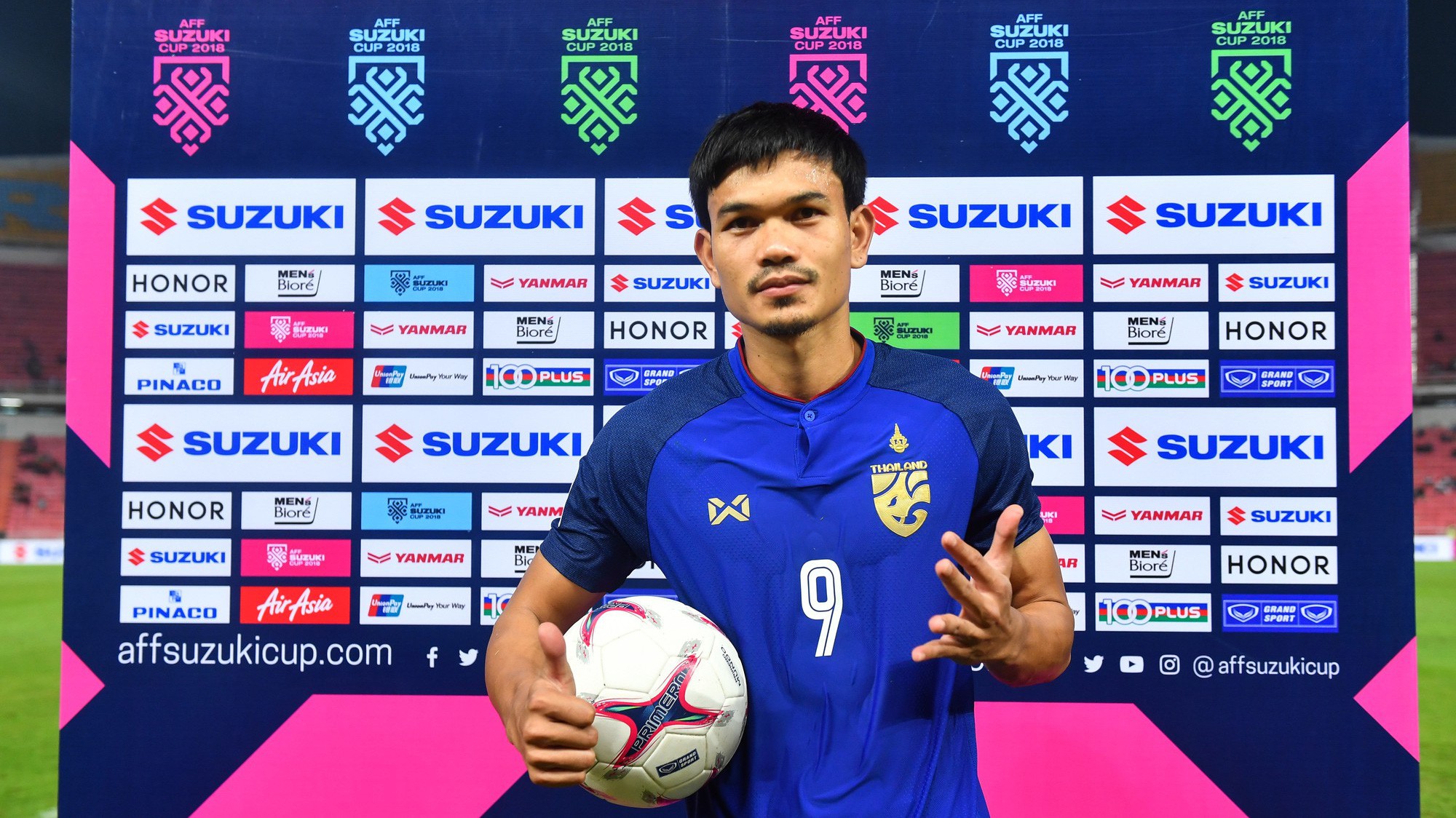 Tiền đạo ghi 6 bàn thắng tại AFF Cup 2018 đối mặt áp lực từ khán giả nhà
