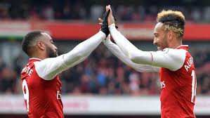 Aubameyang đã giúp Lacazette thăng hoa ở Arsenal như thế nào?