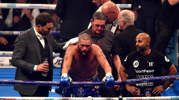 Tony Bellew đầy xúc cảm sau trận thua trước Oleksandr Usyk