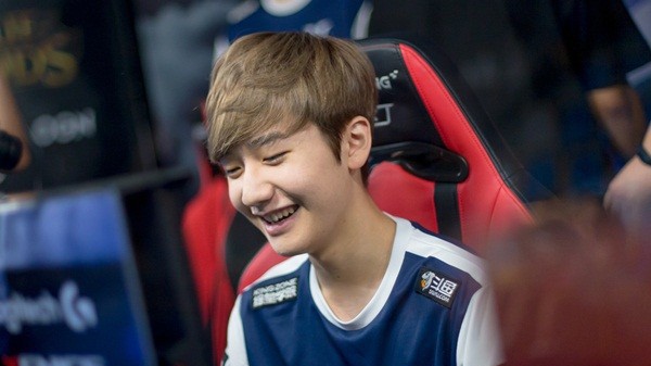 CHÍNH THỨC: LCK hoàn thiện đội hình All-Star với Peanut