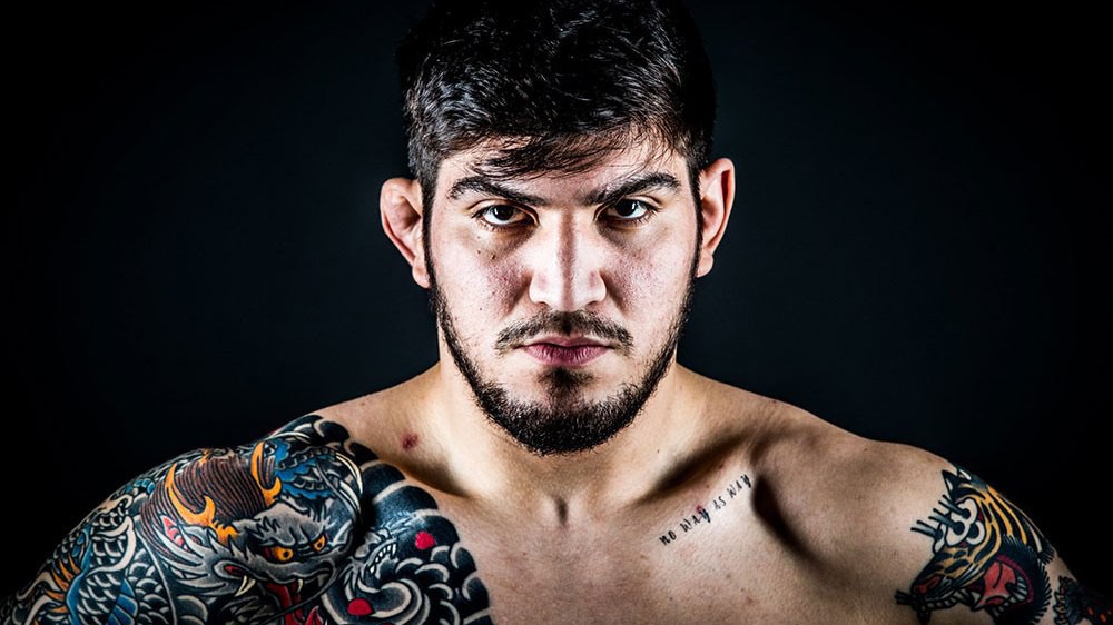 UFC 229: Conor và Khabib "húc nhau", đồng đội chết