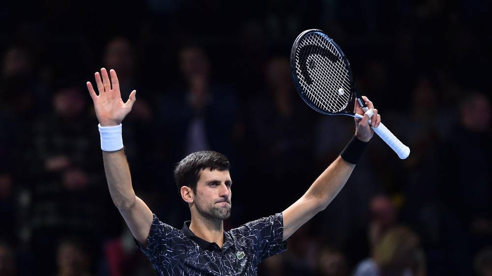 Djokovic vào bán kết ATP Finals với thành tích toàn thắng