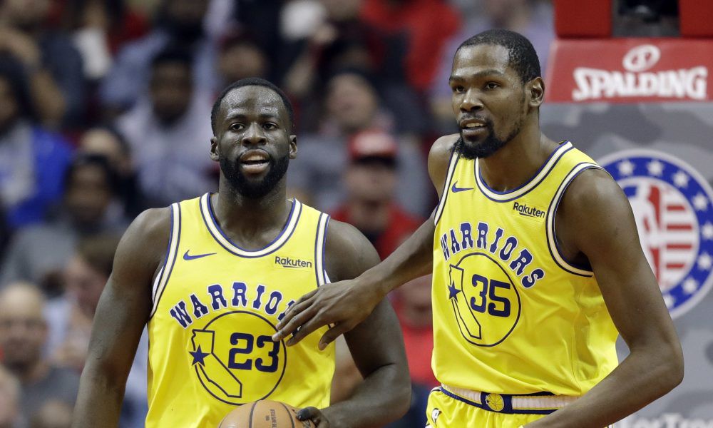 Draymond Green bỗng nhiên muốn đòi lại số tiền phạt trong vụ cãi nhau nội bộ - Ảnh 1. Draymond Green bỗng nhiên muốn đòi lại số tiền phạt trong vụ cãi nhau nội bộ - Ảnh 1.