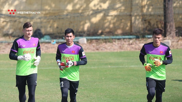 Đặng Văn Lâm, Bùi Tiến Dũng, Tuấn Mạnh “chắc chắn” dự AFF Cup 2018