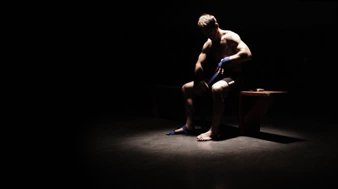 Những thế giới ngầm: mặt trái của làng võ thế giới