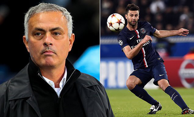 Thiago Motta dự định làm một cuộc cách mạng bóng đá với sơ đồ cực dị 2-7-2 - Ảnh 1. Thiago Motta dự định làm một cuộc cách mạng bóng đá với sơ đồ cực dị 2-7-2 - Ảnh 1.