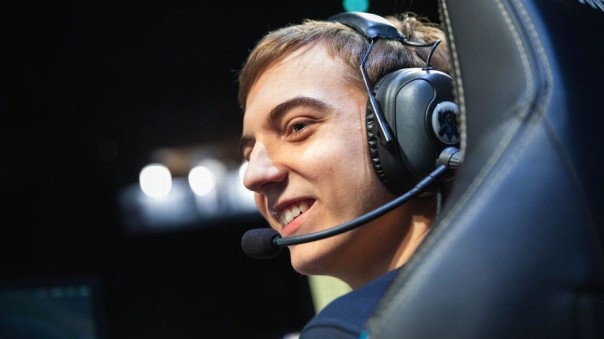 Caps gia nhập G2 Esports, Perkz trở thành ADC