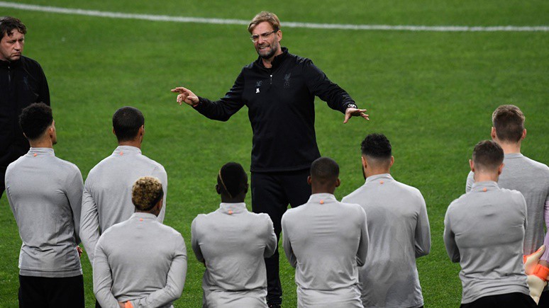 7 câu hỏi cho Klopp trước chặng marathon 40 ngày của Liverpool