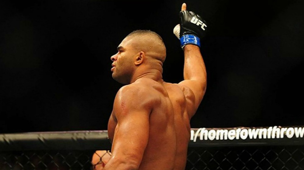 Trước UFC Bắc Kinh, Alistair Overeem từng chẳng biết gì về đối thủ: "Tôi đã phải tìm anh ta trên Google!"