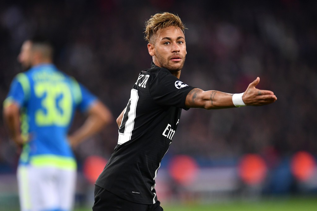 Tròn 10 năm Galacticos II, chủ tịch Perez sắp tạo “Dải ngân hà” mới cho Real Madrid? - Ảnh 5. Tròn 10 năm Galacticos II, chủ tịch Perez sắp tạo “Dải ngân hà” mới cho Real Madrid? - Ảnh 5.