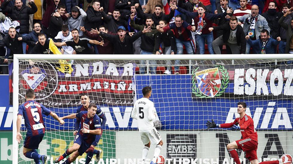 "Bệnh" xa nhà và những điểm nhấn khi Real thua sốc trước Eibar