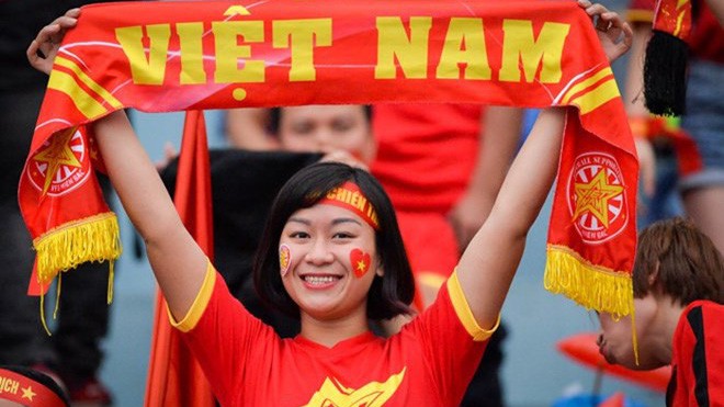 Cú đạp, cái tát và đội tuyển Việt Nam
