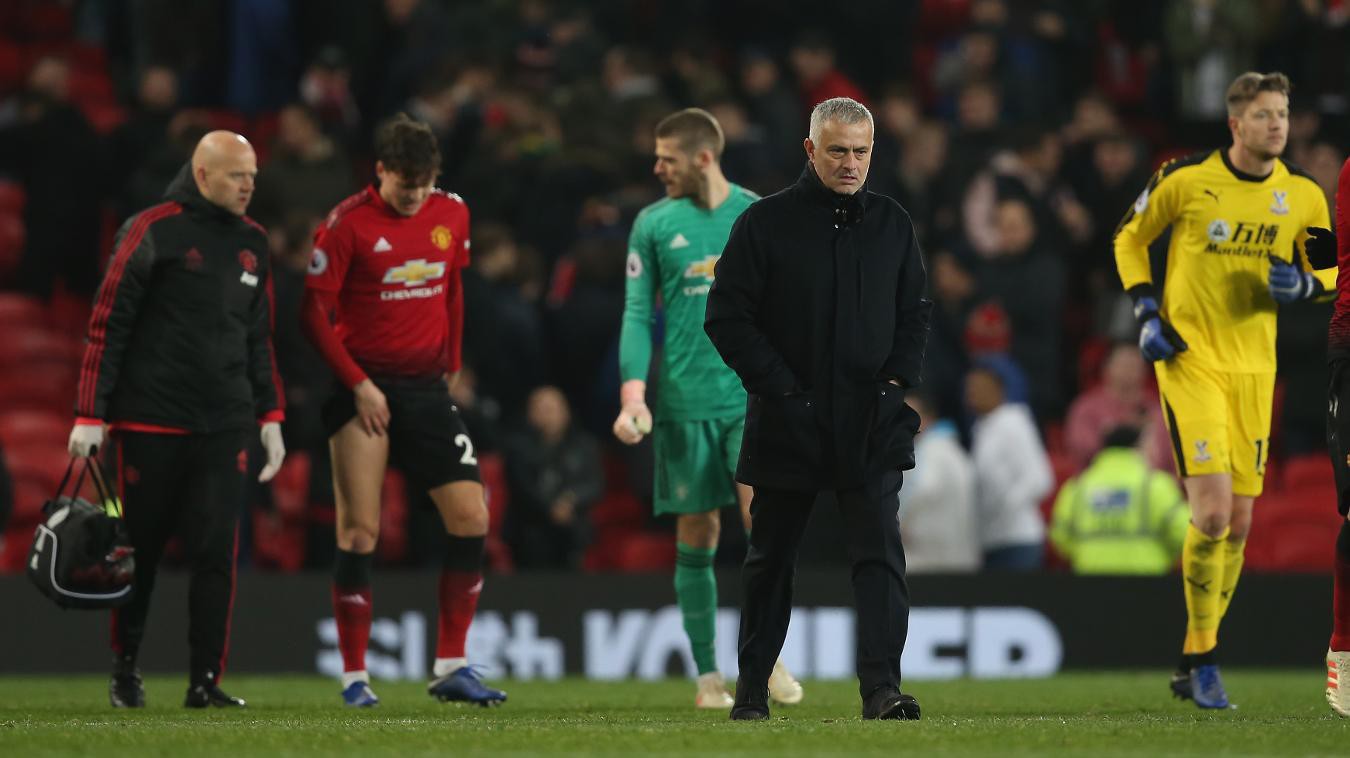 Martial bỏ lỡ kỷ lục và những điểm nhấn khi Man Utd chia điểm với Crystal Palace