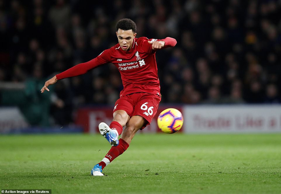 Hiệu suất khó tin của Mo Salah và top 5 điểm nhấn trận Watford - Liverpool - Ảnh 3. Hiệu suất khó tin của Mo Salah và top 5 điểm nhấn trận Watford - Liverpool - Ảnh 3.