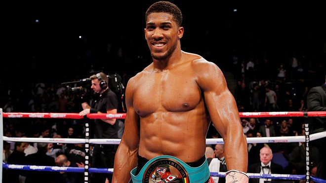 Anthony Joshua: "Tôi cần Wilder đánh bại Fury"
