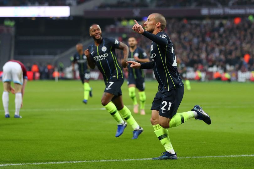 Choáng với tốc độ ghi bàn khởi đầu của Man City khiến các đối thủ sụp đổ - Ảnh 1. Choáng với tốc độ ghi bàn khởi đầu của Man City khiến các đối thủ sụp đổ - Ảnh 1.