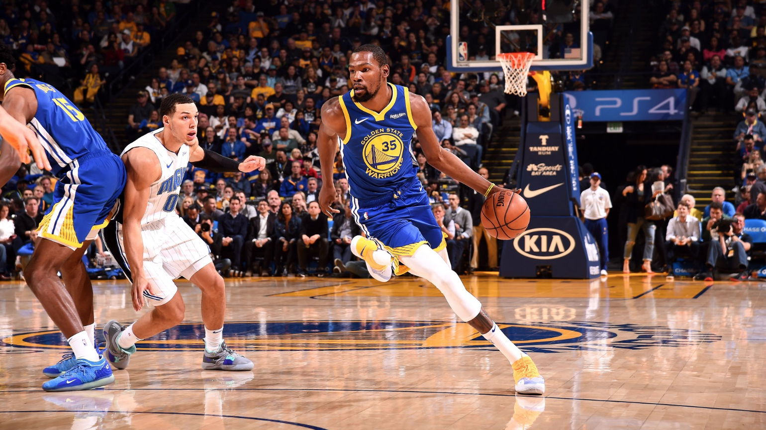 Ai dám bảo Kevin Durant không biết gánh team? - Ảnh 1.