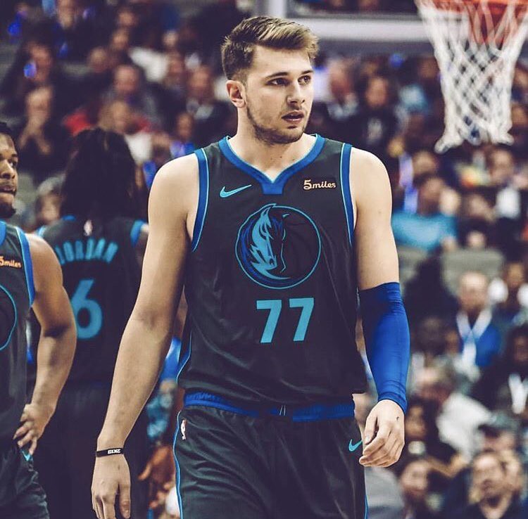 Nhìn 5 cầu thủ NBA này mới thấy chơi bóng rổ auto đẹp trai là có thật