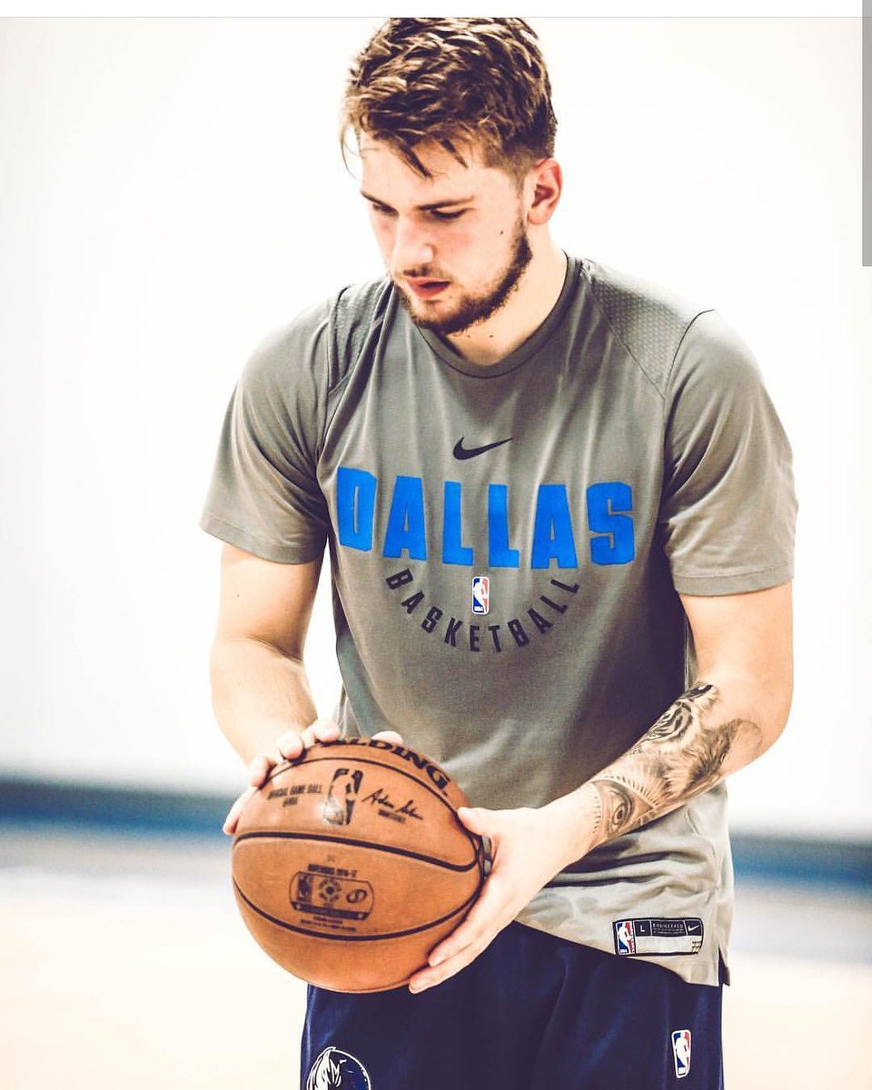 Nhìn 5 cầu thủ NBA này mới thấy chơi bóng rổ auto đẹp trai là có thật