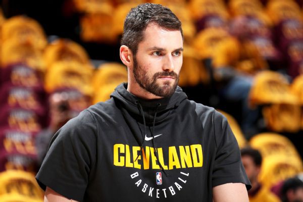 Nhìn 5 cầu thủ NBA này mới thấy chơi bóng rổ auto đẹp trai là có thật