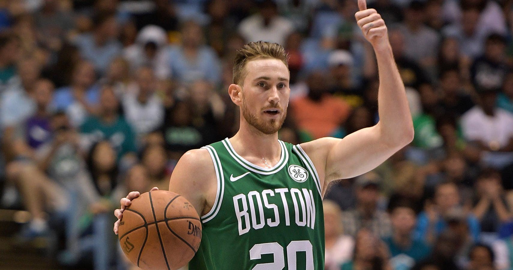 Nhìn 5 cầu thủ NBA này mới thấy chơi bóng rổ auto đẹp trai là có thật