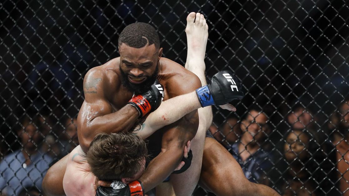 Vì ai, vì đâu mà Wrestler trên sàn MMA bị ghét cay ghét đắng?