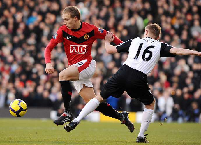Điểm lại những bản hợp đồng tháng 1 của Man Utd, Mourinho chợt nổi da gà - Ảnh 4. Điểm lại những bản hợp đồng tháng 1 của Man Utd, Mourinho chợt nổi da gà - Ảnh 4.
