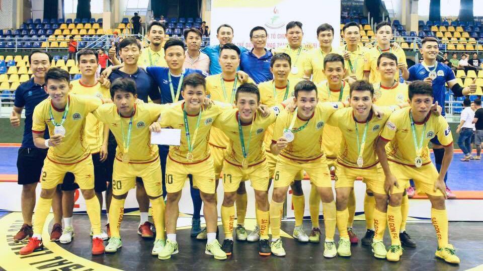 Nhà vô địch ngậm ngùi nhìn cầu thủ đoạt hạng ba dự giải toàn quốc 2018