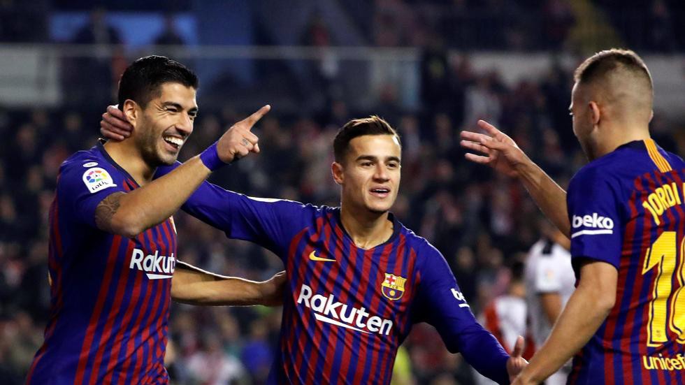 Sự kết nối tuyệt vời giúp Suarez ghi nhiều bàn hơn toàn bộ hàng công Real
