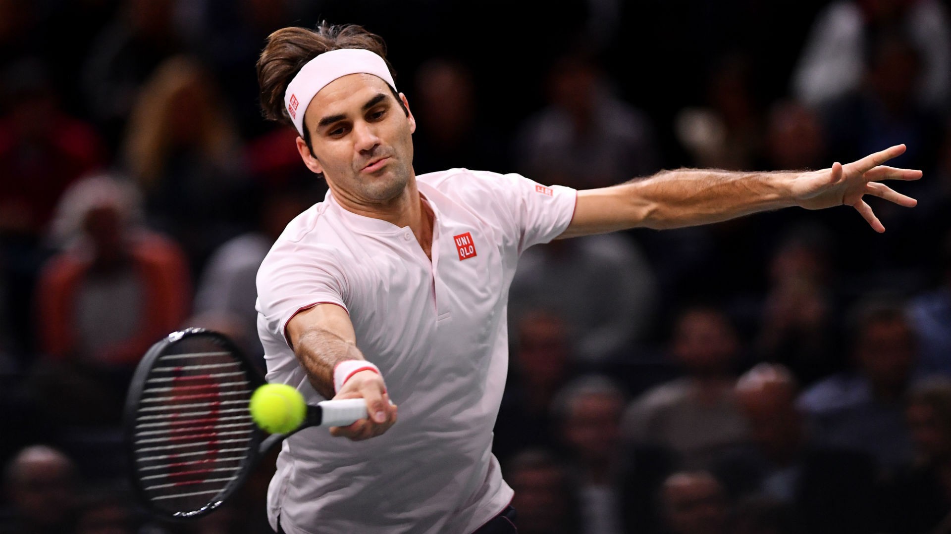 Federer tiết lộ thông tin gây "hoang mang" sau trận đấu với Djokovic