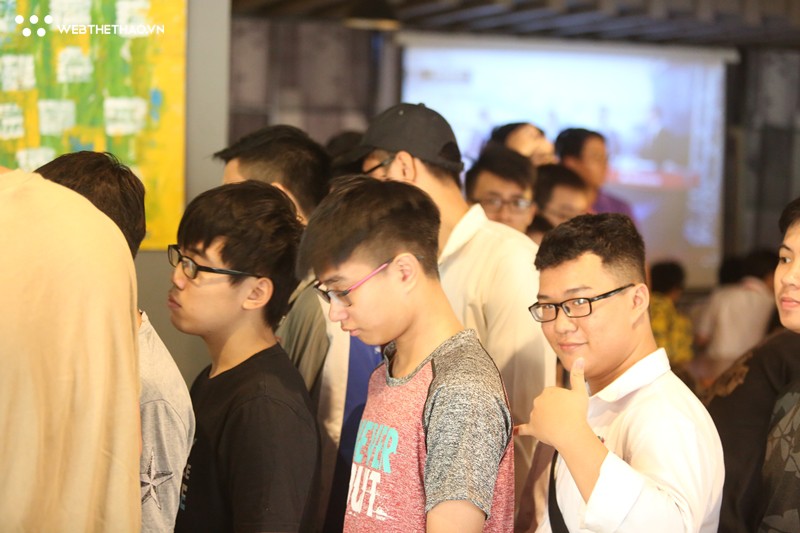 Sôi động Viewing Party cổ vũ trận chung kết CKTG 2018 BO5 của fan LMHT Việt Nam - Ảnh 4. Sôi động Viewing Party cổ vũ trận chung kết CKTG 2018 BO5 của fan LMHT Việt Nam - Ảnh 4.