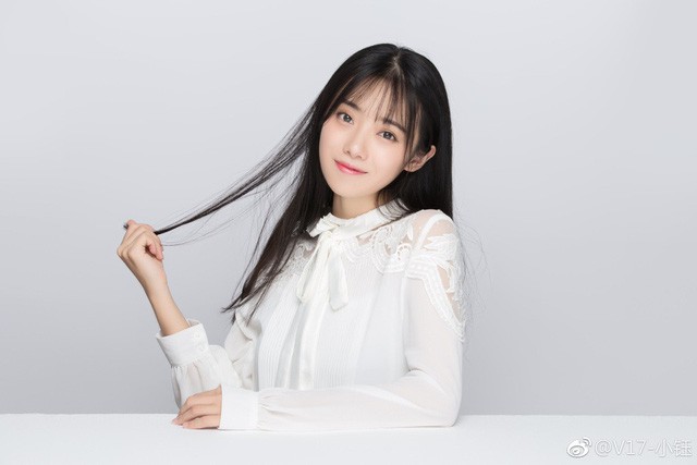 Rookie bất ngờ công khai tình cảm với bạn gái giấu mặt ngay sau đại thắng CKTG 2018 - Ảnh 1. Rookie bất ngờ công khai tình cảm với bạn gái giấu mặt ngay sau đại thắng CKTG 2018 - Ảnh 1.