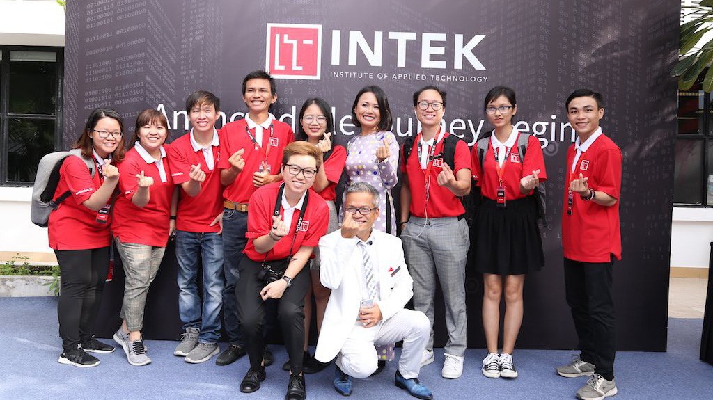 Trường ĐH đầu tiên ở Việt Nam chỉ dạy... chơi Esports và đảm bảo mức lương 25 triệu đồng khi tốt nghiệp