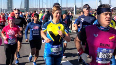 Nữ tổng thống Estonia chạy New York Marathon khiến 2 đặc vụ Mỹ "bở hơi tai" trong 4 tiếng đồng hồ