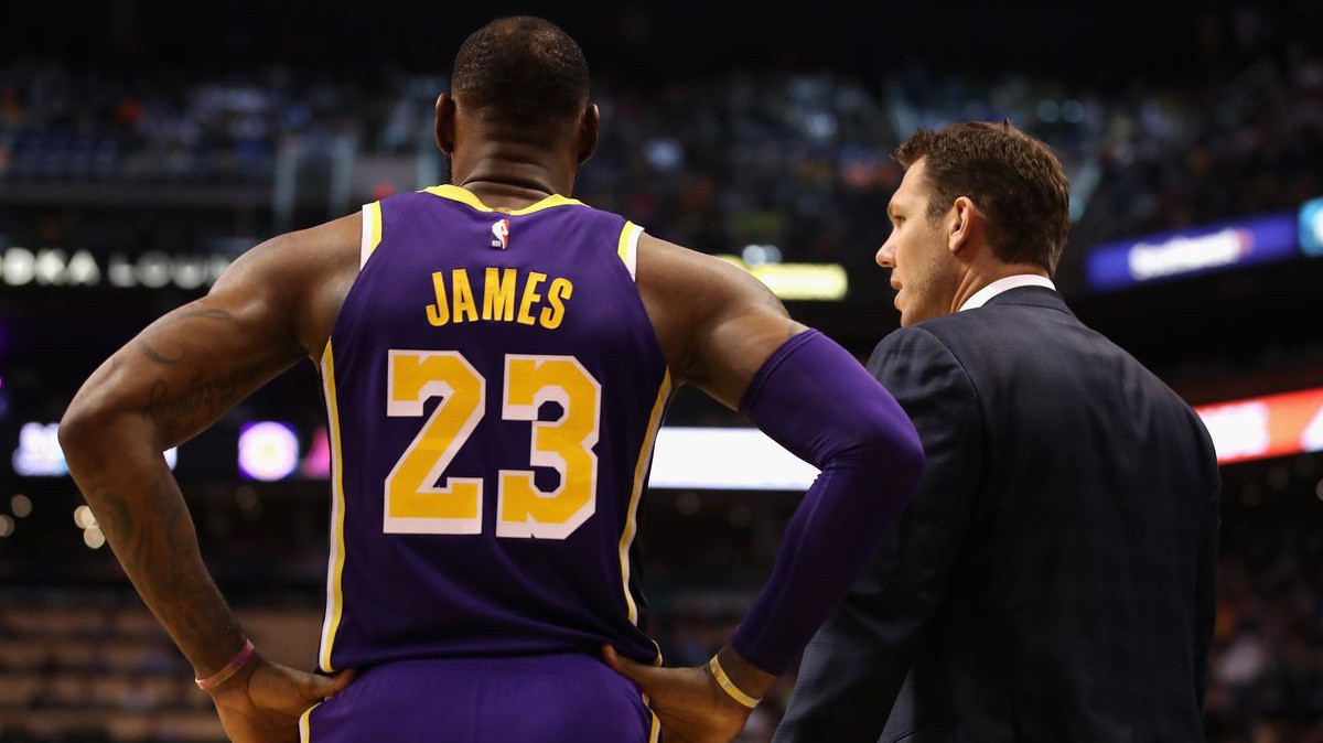 LA Lakers tấn công hiệu quả hơn khi không có LeBron James trên sân