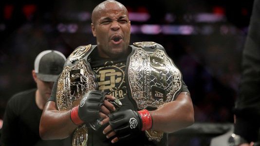 Dana White sẽ không chèo kéo quyết định giải nghệ của Daniel Cormier