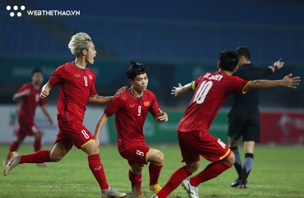 ĐT Việt Nam cần BAO NHIÊU ĐIỂM để vượt qua vòng bảng AFF Cup 2018? - Ảnh 4. ĐT Việt Nam cần BAO NHIÊU ĐIỂM để vượt qua vòng bảng AFF Cup 2018? - Ảnh 4.