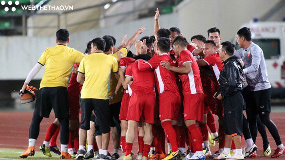 HLV Park Hang Seo ra “tối hậu thư” cho các học trò vì câu chuyện… sốt vé