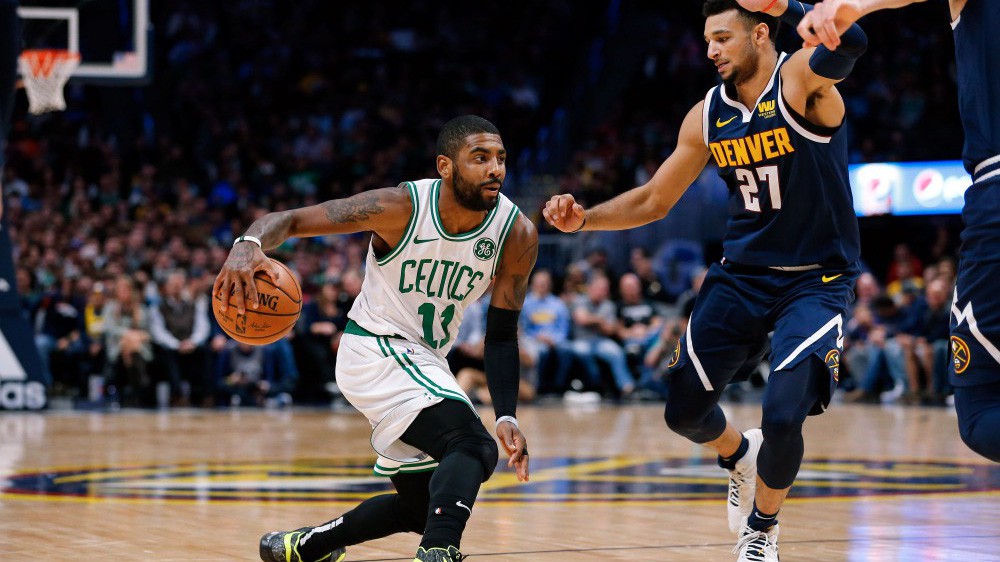 Nóng máu quăng banh lên khán đài, Kyrie Irving nhận án phạt 580 triệu từ NBA