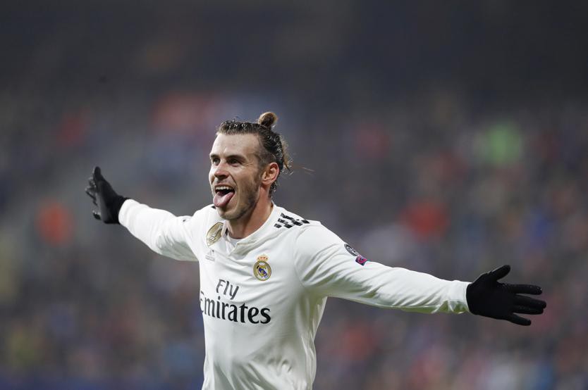 Cột mốc mới của Benzema - Bale, kỷ lục cho HLV Solari và top 5 điểm nhấn trận Viktoria Plzen - Real Madrid - Ảnh 3. Cột mốc mới của Benzema - Bale, kỷ lục cho HLV Solari và top 5 điểm nhấn trận Viktoria Plzen - Real Madrid - Ảnh 3.