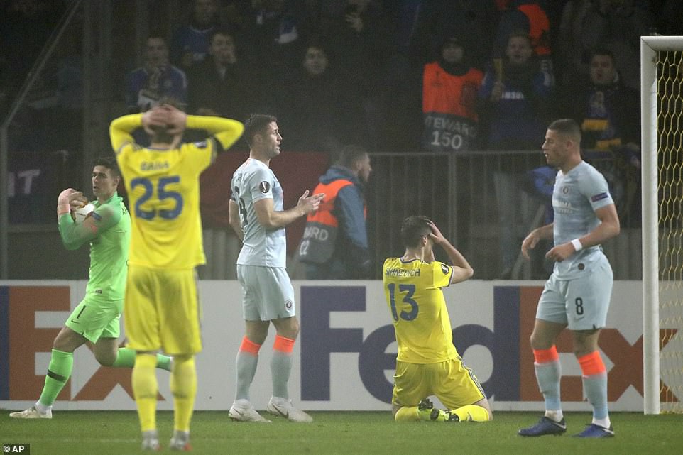Giroud tỏa sáng, chấm dứt mạch tịt ngòi và top 5 điểm nhấn ấn tượng trận BATE - Chelsea - Ảnh 1.