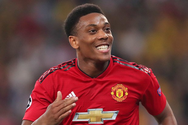 Lộ diện danh sách 4 cầu thủ Man Utd bất khả xâm phạm của PCT Ed Woodward - Ảnh 6.