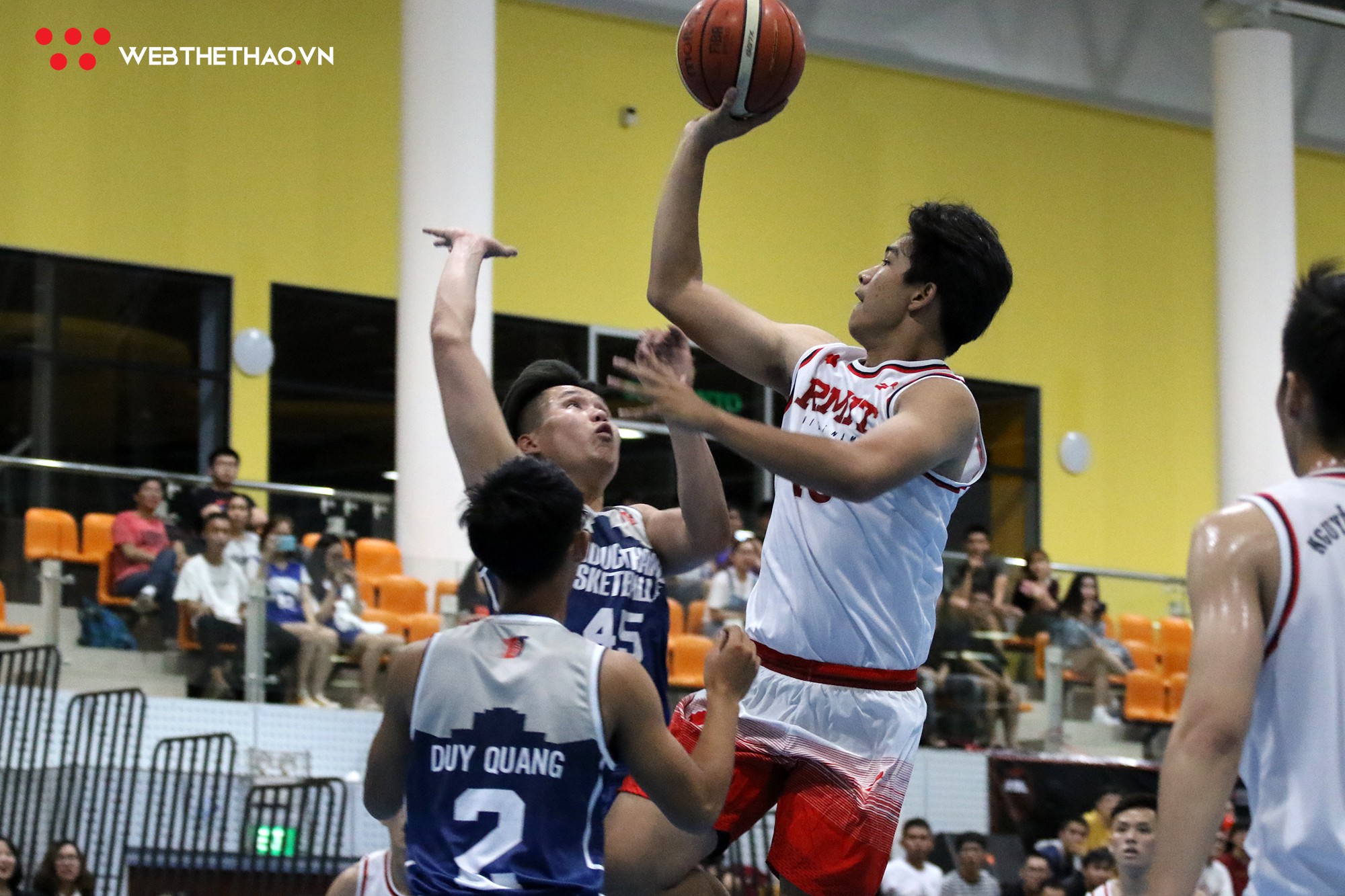 RMIT Basketball League 2018 x Samsung, giải bóng rổ sinh viên khiến vạn người mê chính thức khai mạc - Ảnh 2. RMIT Basketball League 2018 x Samsung, giải bóng rổ sinh viên khiến vạn người mê chính thức khai mạc - Ảnh 2.