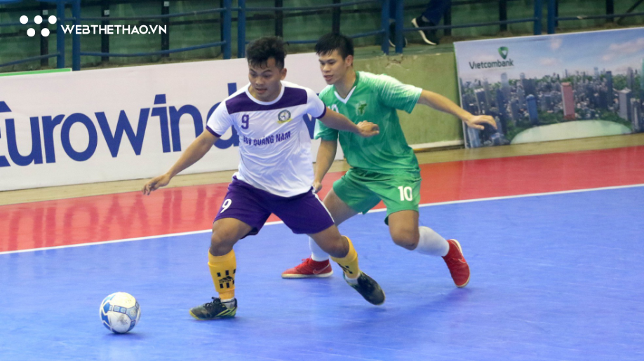 Bất ngờ lớn ở trận ra quân môn Futsal ĐH TDTT toàn quốc 2018