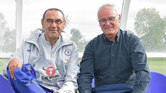 Hành trình từ nhân viên ngân hàng đến Stamford Bridge của Maurizio Sarri với "nguồn cảm hứng Ranieri"