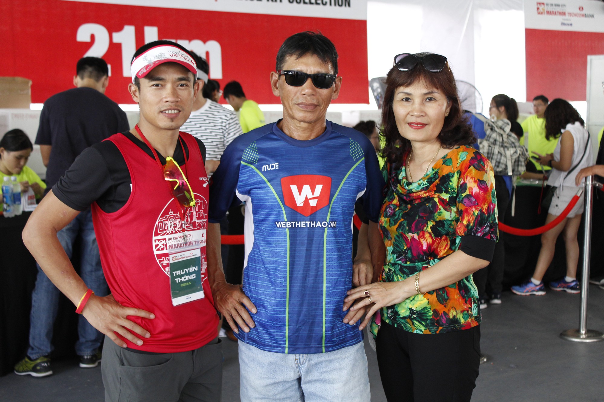 Hàng ngàn VĐV hào hứng đến nhận bib marathon quốc tế Techcombank - Ảnh 10. Hàng ngàn VĐV hào hứng đến nhận bib marathon quốc tế Techcombank - Ảnh 10.