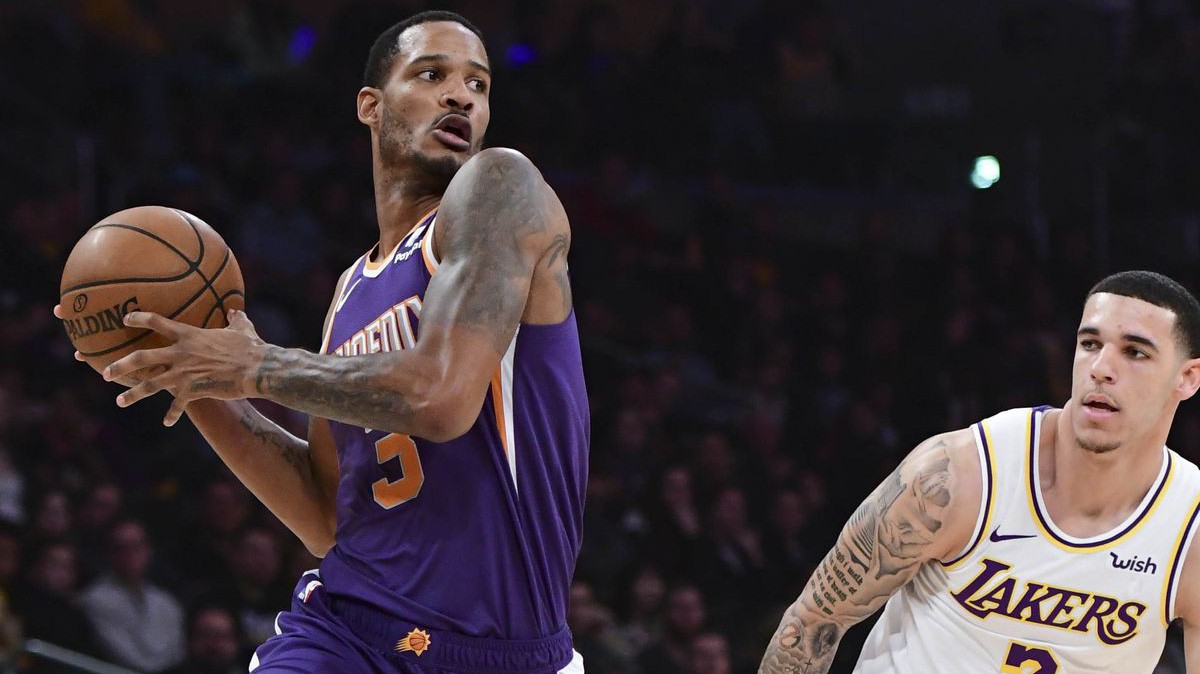 Los Angeles Lakers chuẩn bị đưa trở lại đồng đội cũ của Kobe Bryant, người từng góp công vào cúp vô địch 2009