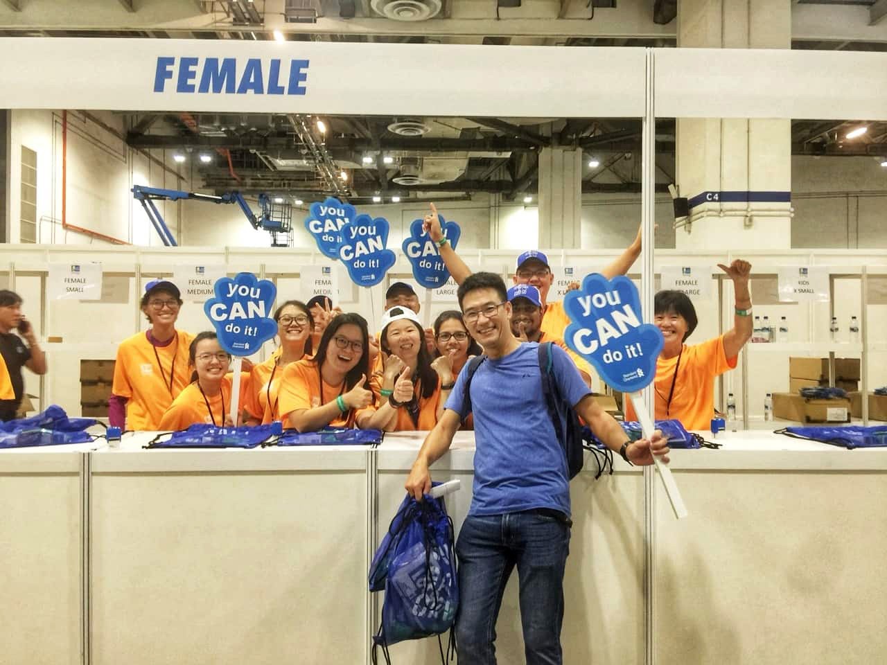 SC Singapore Marathon và runner Việt: Đông như kiến, mề đay to bự và cực chuyên nghiệp - Ảnh 1. SC Singapore Marathon và runner Việt: Đông như kiến, mề đay to bự và cực chuyên nghiệp - Ảnh 1.
