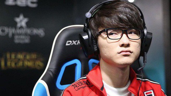 Báo Hàn tiết lộ thu nhập của Faker "khủng" chẳng kém những ngôi sao hàng đầu tại giải bóng đá Serie A