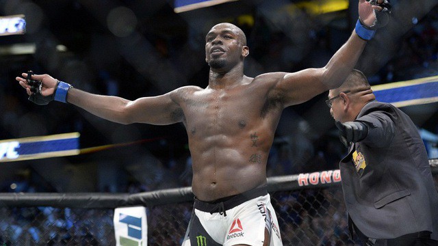 5 nhà vô địch UFC "dai như đỉa" nhất lịch sử